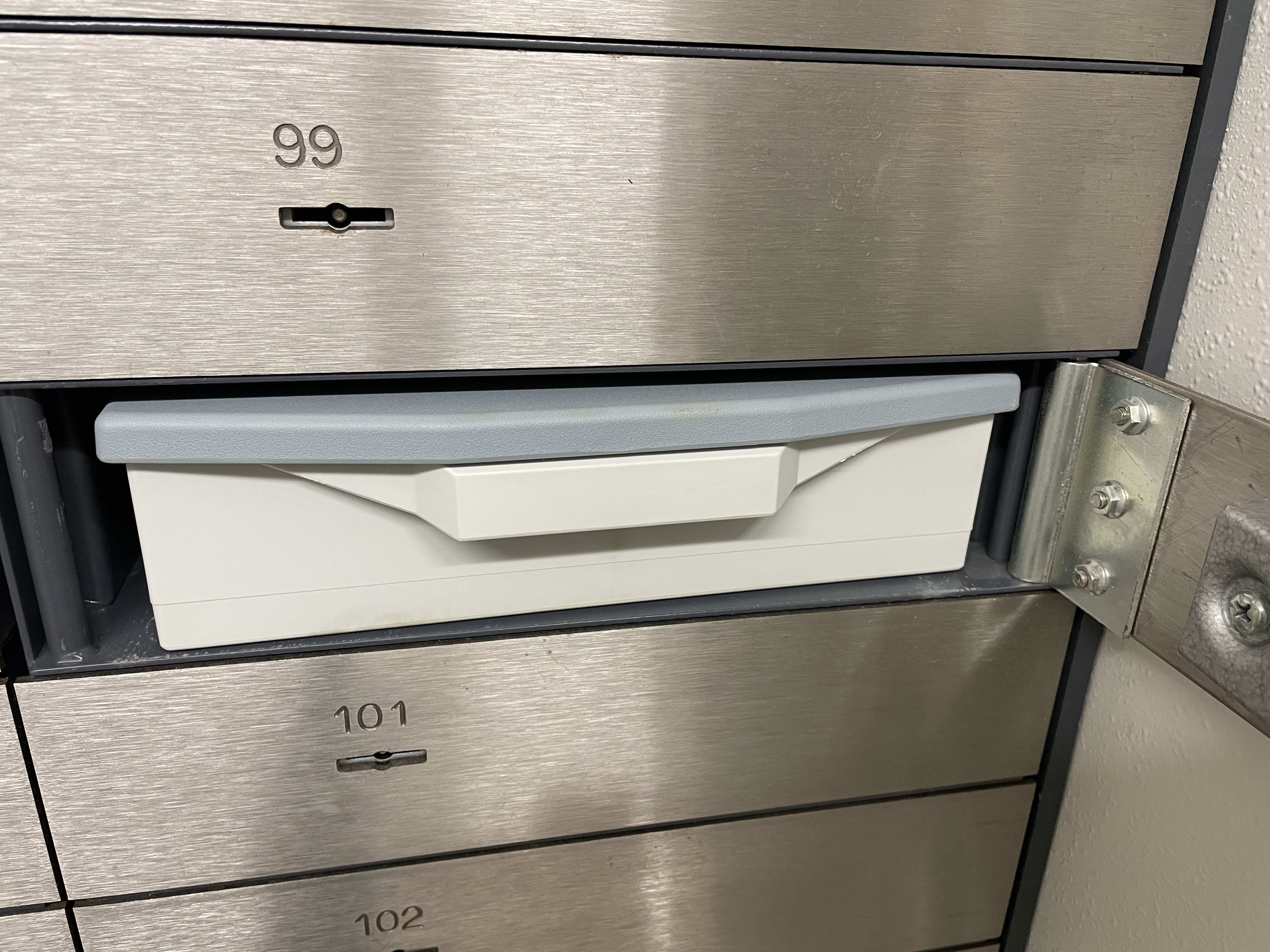 Schrankfach 75 mm mit Dokumentenkassette